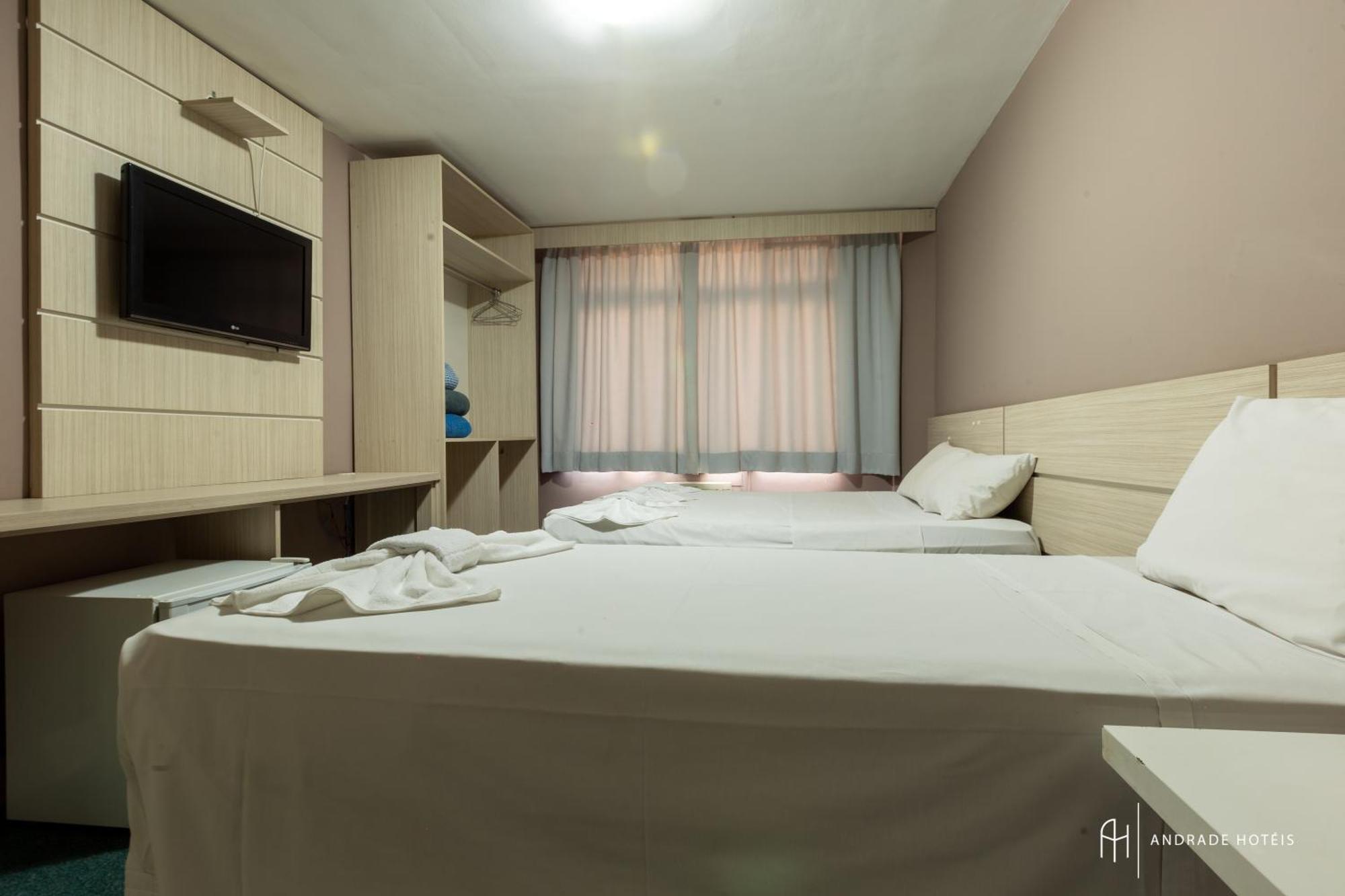 Rede Andrade San Martin Hotel Curitiba Kültér fotó