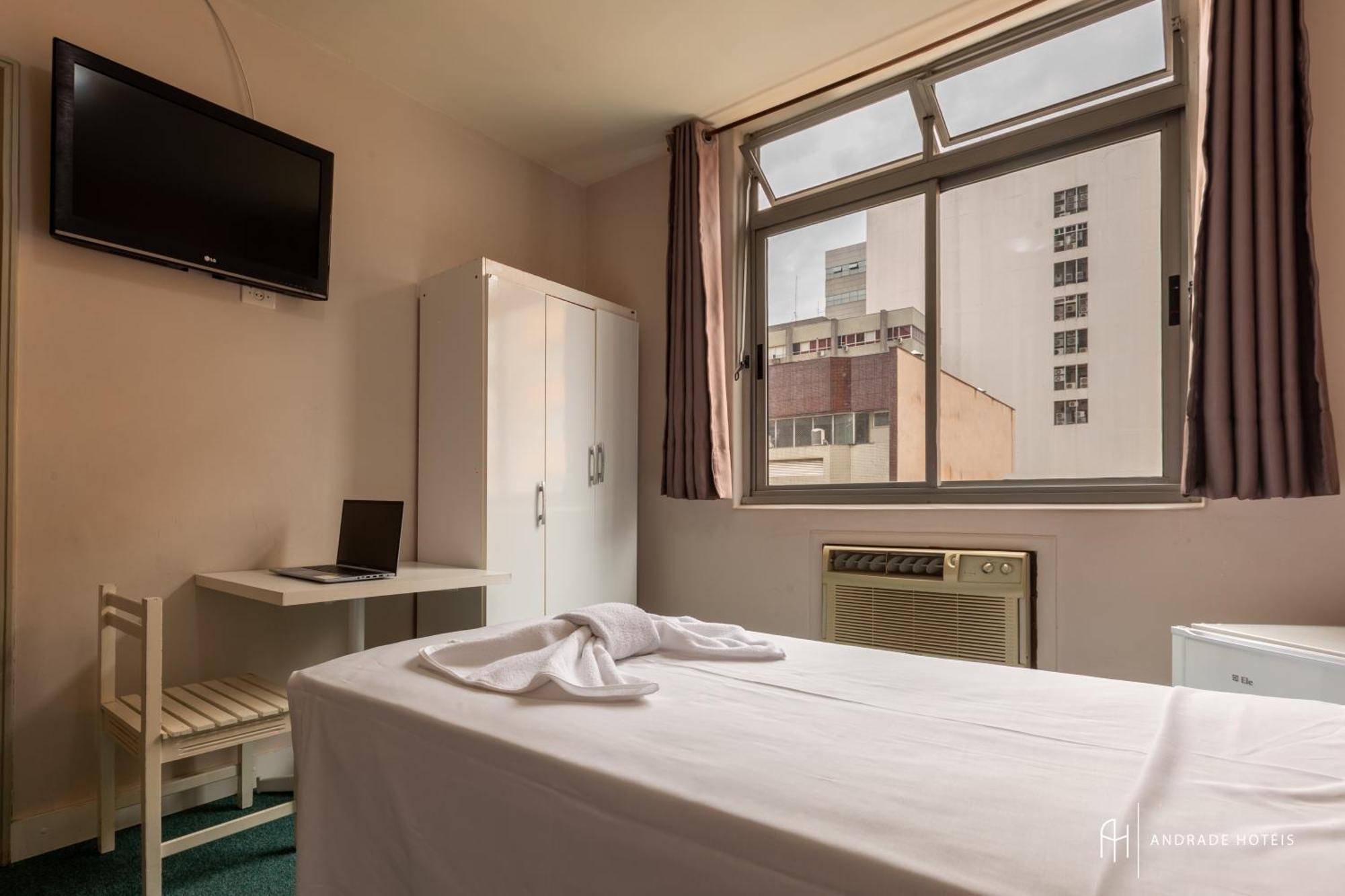 Rede Andrade San Martin Hotel Curitiba Kültér fotó