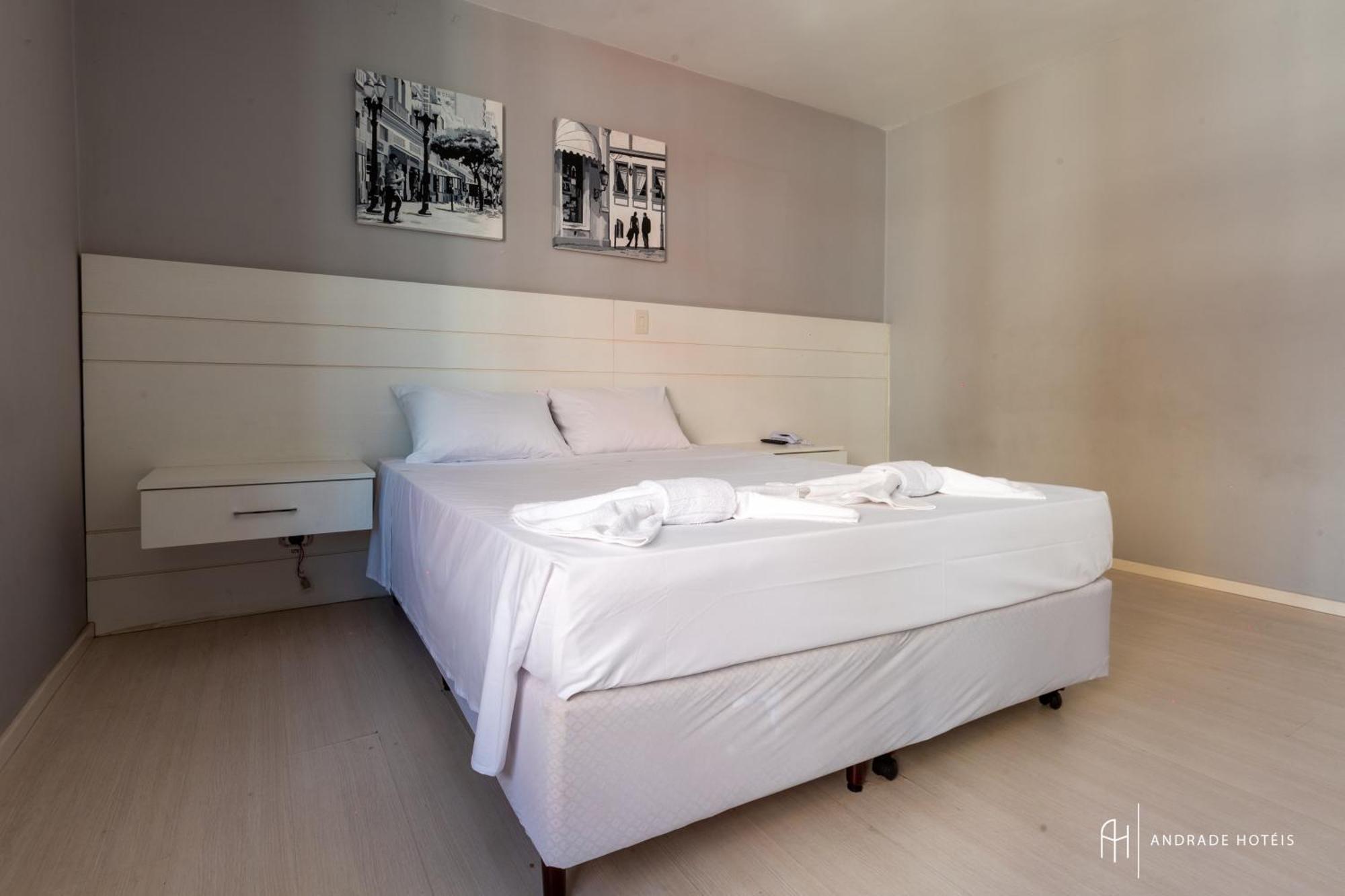 Rede Andrade San Martin Hotel Curitiba Kültér fotó