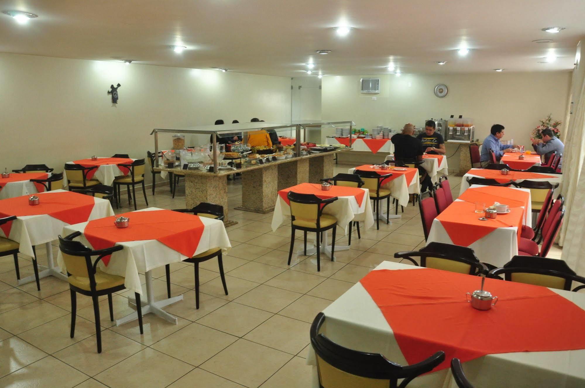 Rede Andrade San Martin Hotel Curitiba Kültér fotó